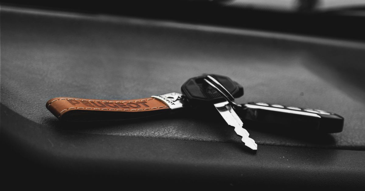 Chevrolet car key fob — Roslyn Heights Locksmith