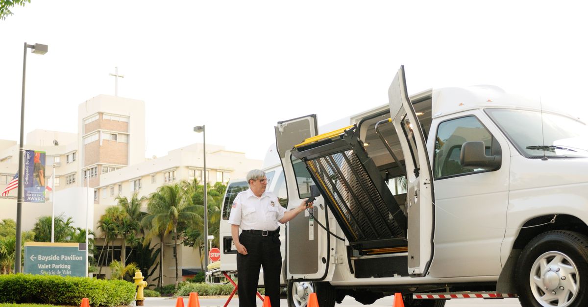 locksmith mobile service van — Roslyn Heights Locksmith